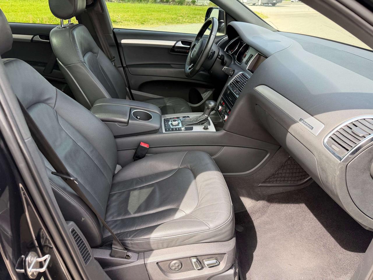 2014 Audi Q7 Technik TDI Diesel 7 Passenger Sold As-Is Photo