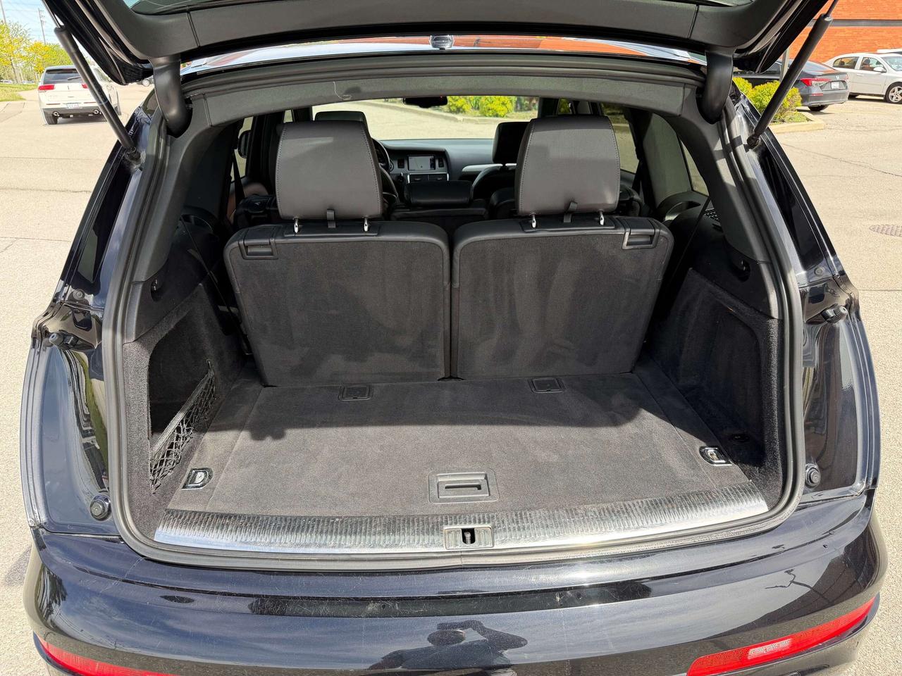 2014 Audi Q7 Technik TDI Diesel 7 Passenger Sold As-Is Photo