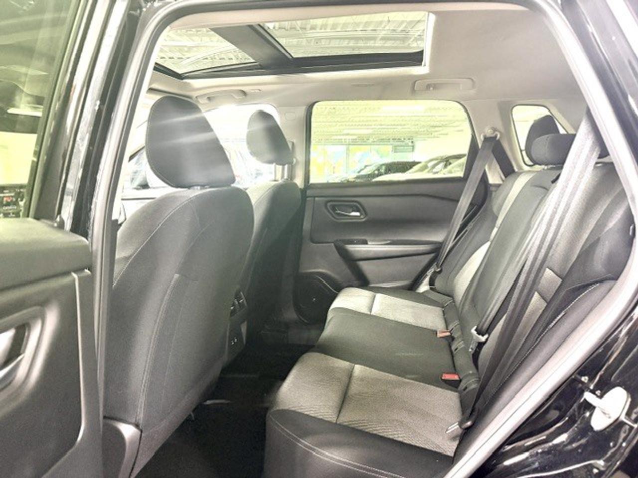 2024 Nissan Rogue SV Moonroof 4dr All-Wheel Drive Sport Utility Photo
