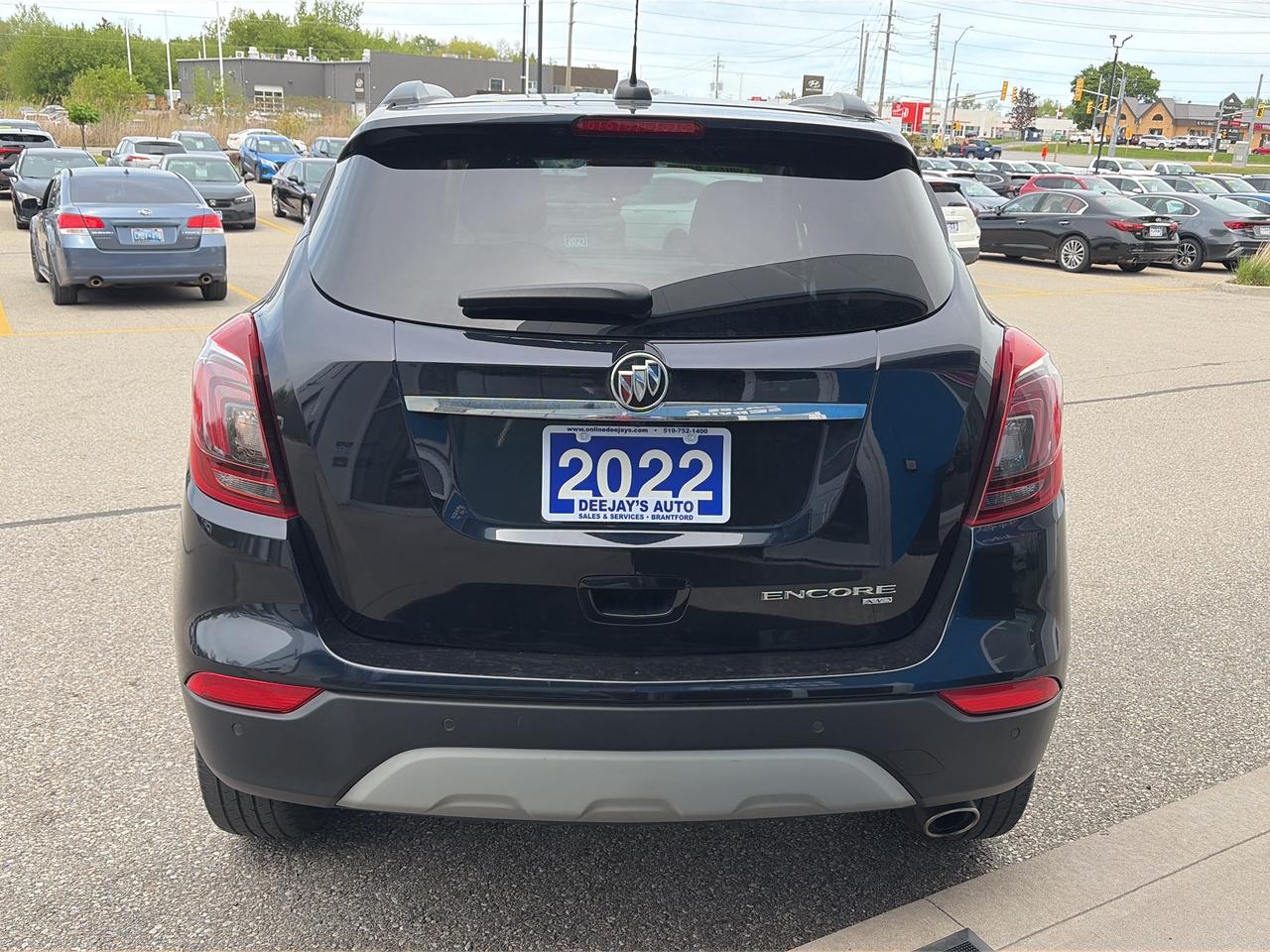 2022 Buick Encore Preferred Photo3