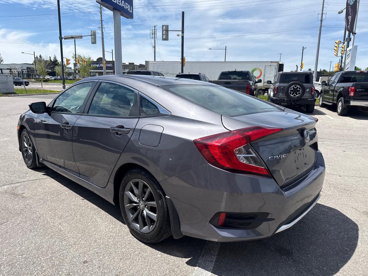 2021 Honda Civic EX 4dr Sedan Photo