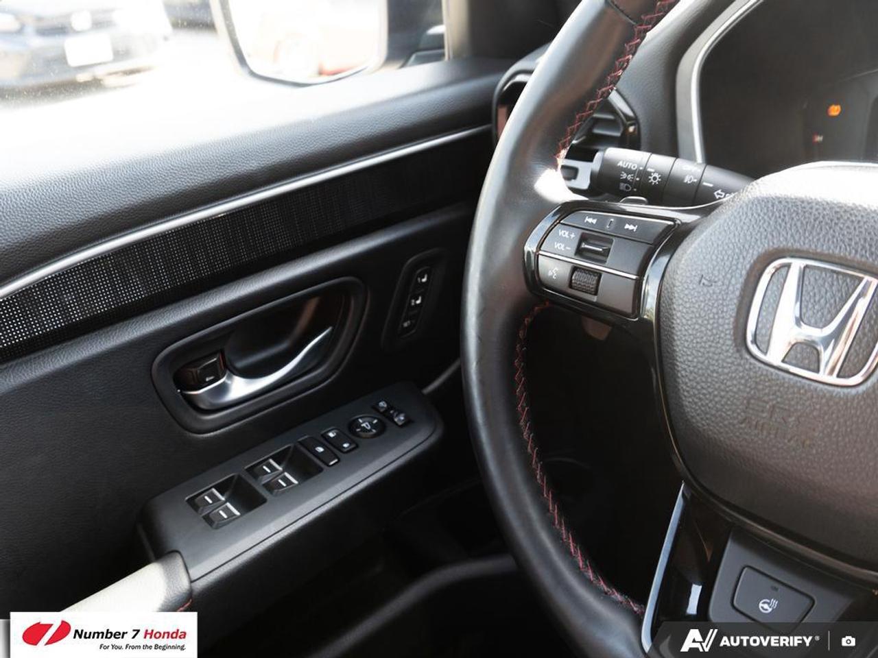 2025 Honda Pilot Black Edition *EXTENDED FACTORY WARRANTY Photo