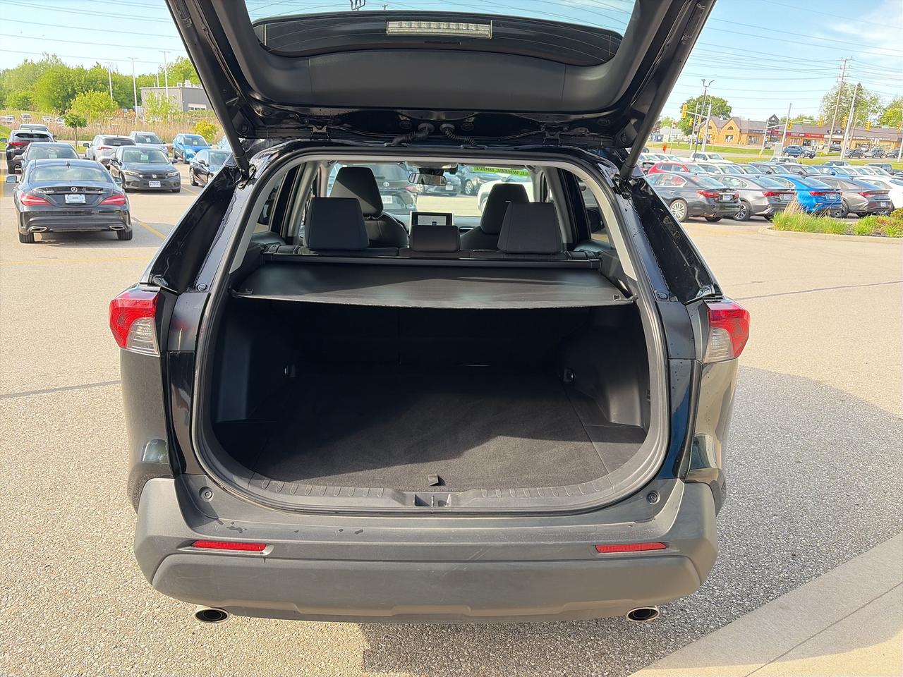2025 Toyota RAV4 XLE AWD   Factory Warranty Photo4