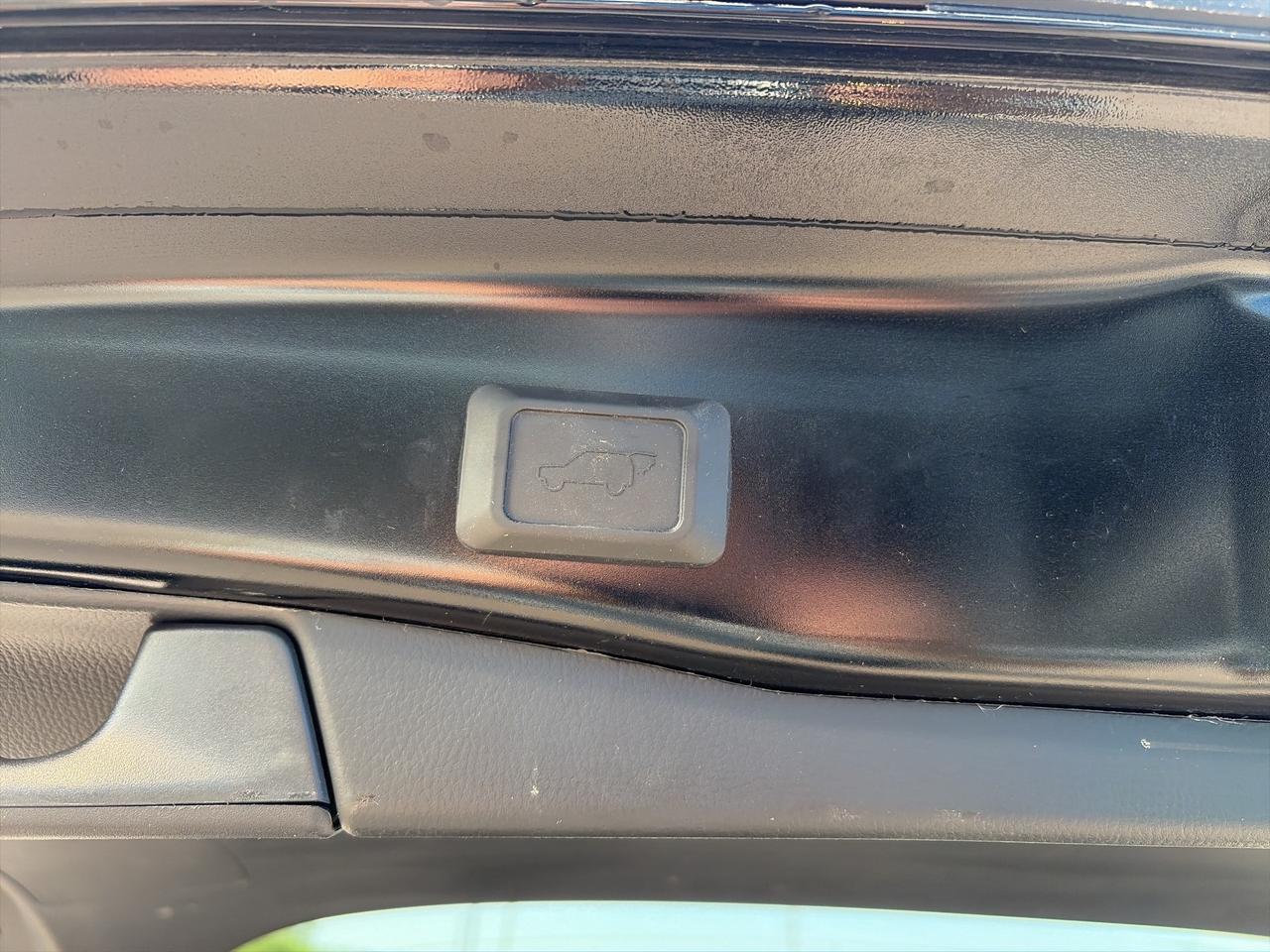 2025 Toyota RAV4 XLE AWD   Factory Warranty Photo