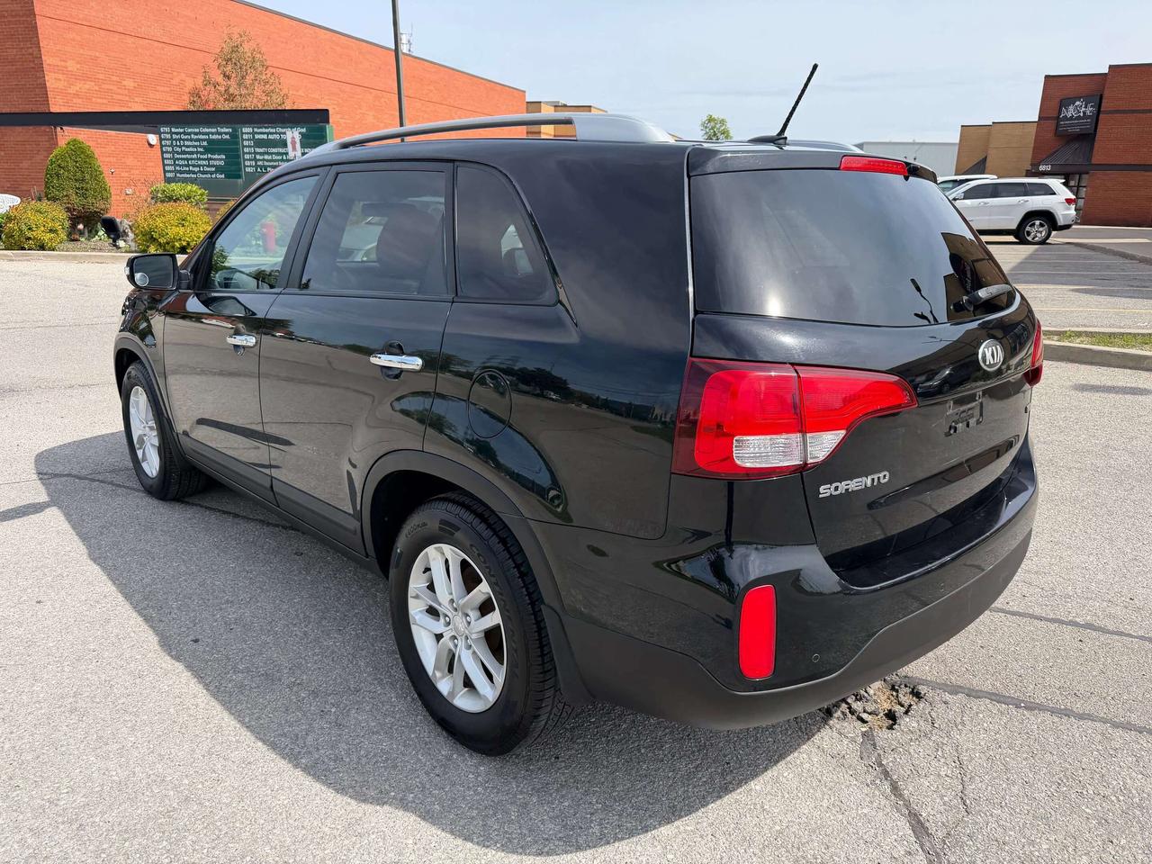 2014 Kia Sorento LX SERVICE RECORDS CERTIFIED 4 CYL Photo
