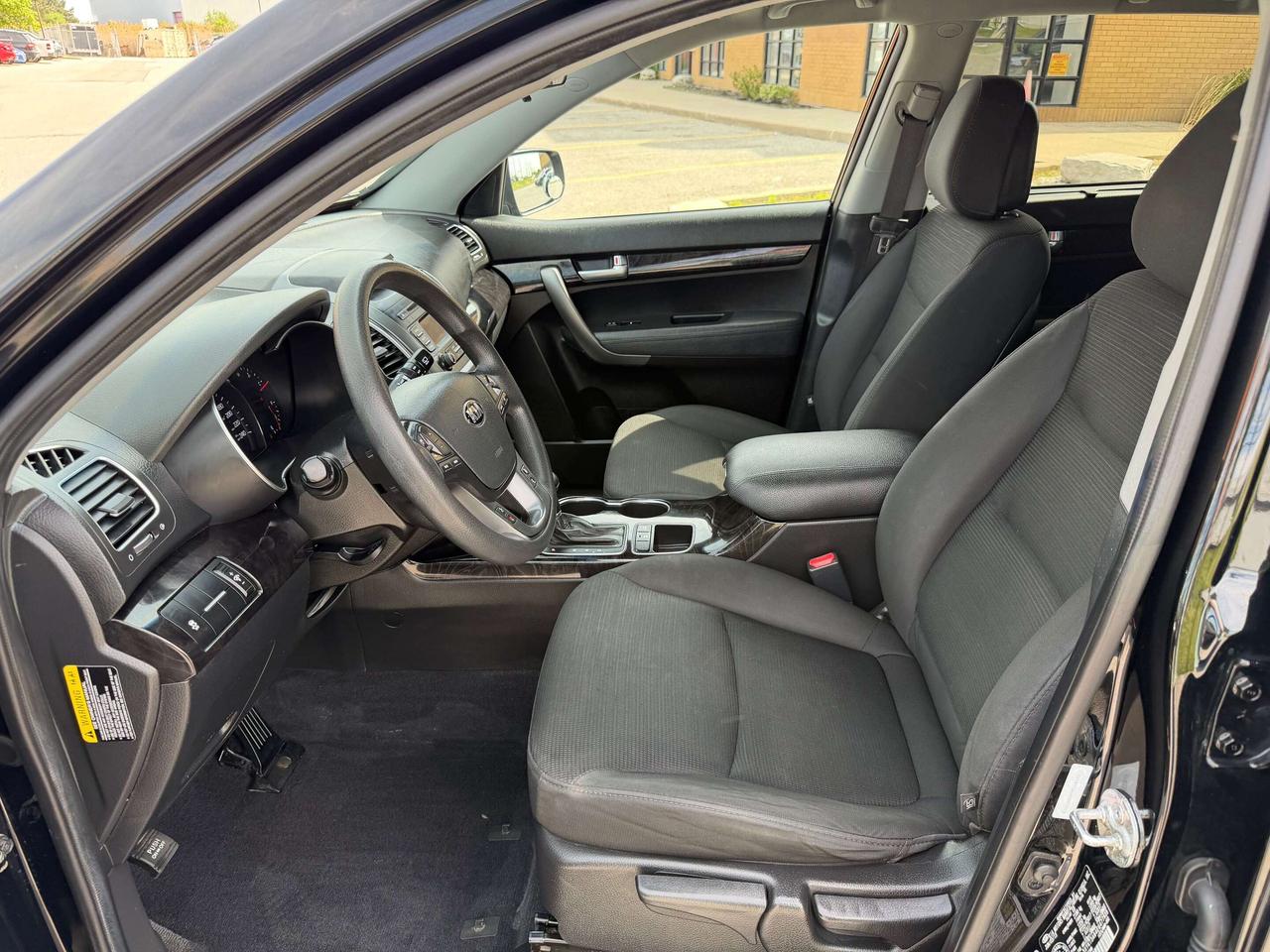 2014 Kia Sorento LX SERVICE RECORDS CERTIFIED 4 CYL Photo