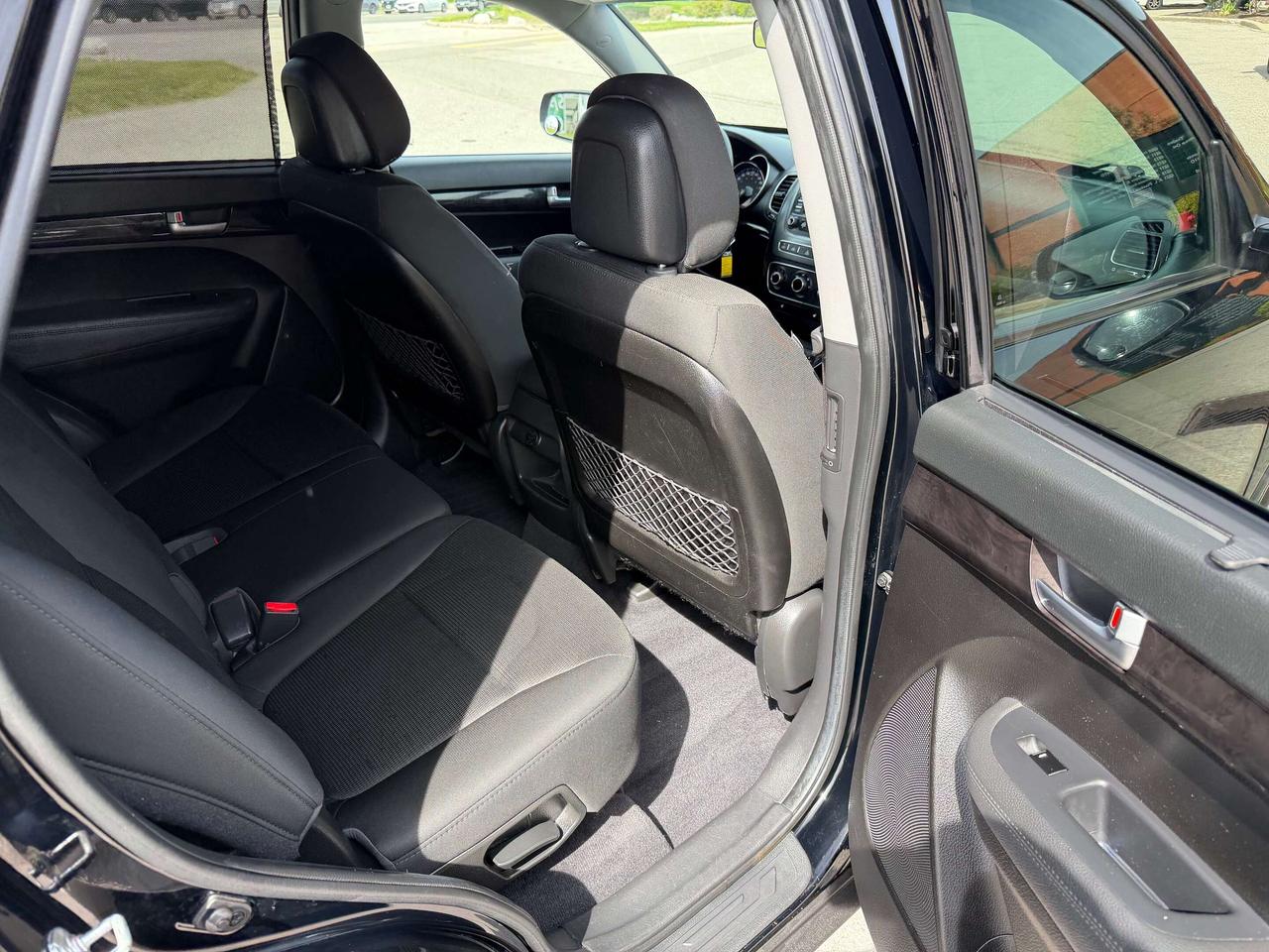 2014 Kia Sorento LX SERVICE RECORDS CERTIFIED 4 CYL Photo