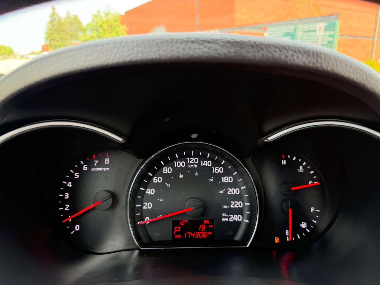 2014 Kia Sorento LX SERVICE RECORDS CERTIFIED 4 CYL Photo