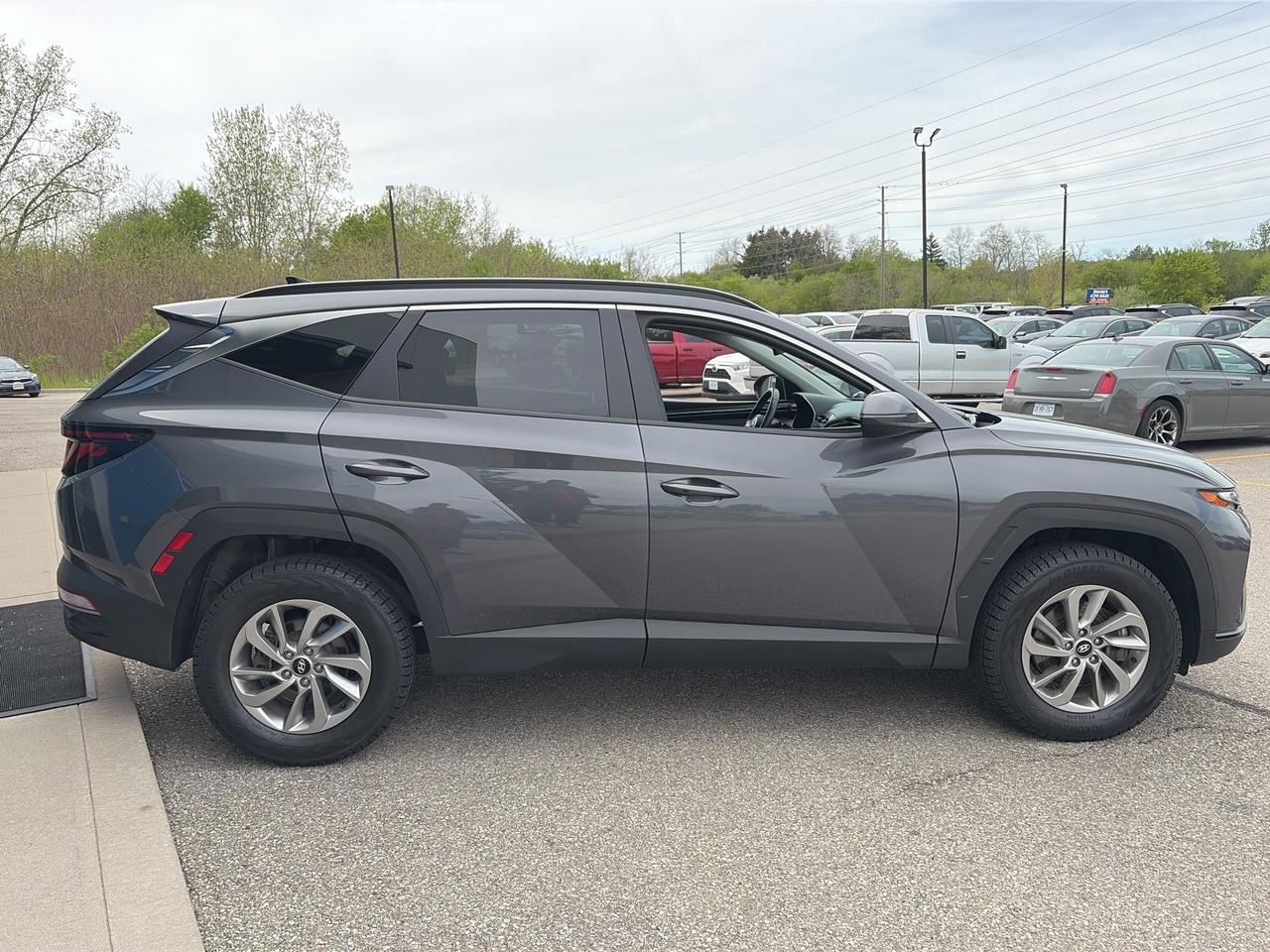 2023 Hyundai Tucson Preferred AWD   Clean Carfax Photo