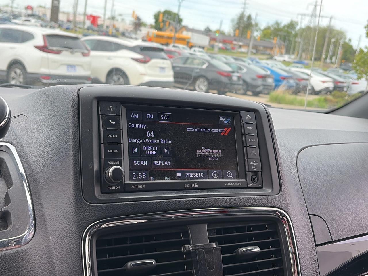 2018 Dodge Grand Caravan SXT Premium Plus   7 Pass   Stow & Go   Clean Photo