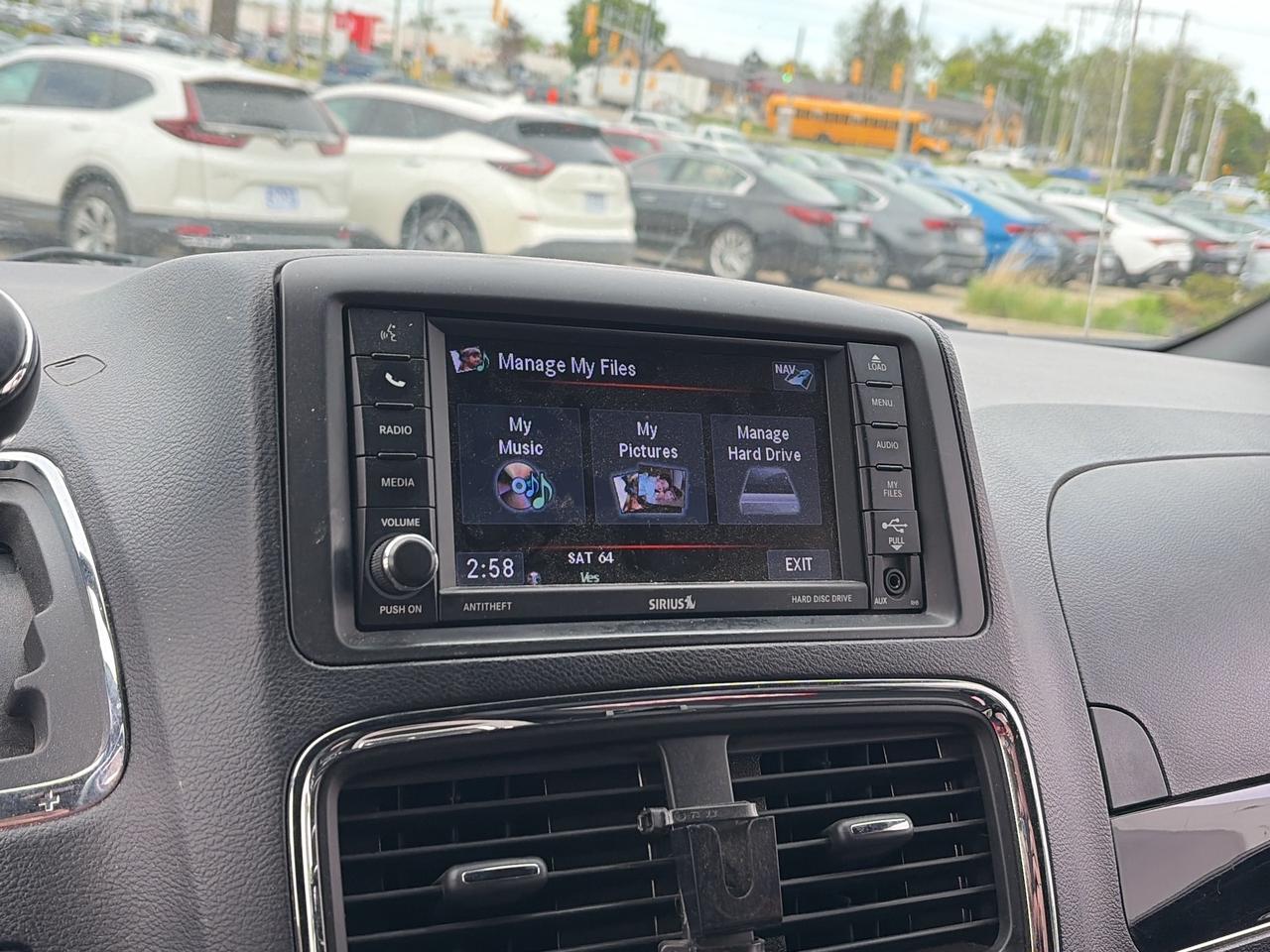 2018 Dodge Grand Caravan SXT Premium Plus   7 Pass   Stow & Go   Clean Photo