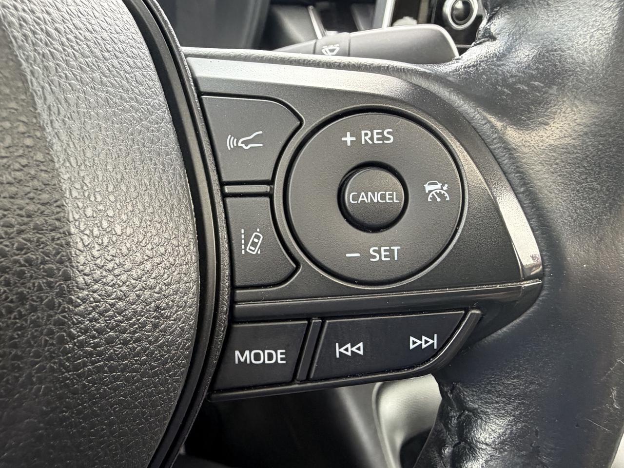 2021 Toyota Corolla LE **CALL PICTON 1*866*979*8802 Photo