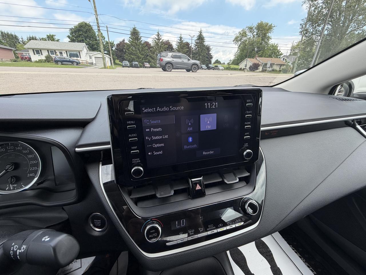 2021 Toyota Corolla LE **CALL PICTON 1*866*979*8802 Photo