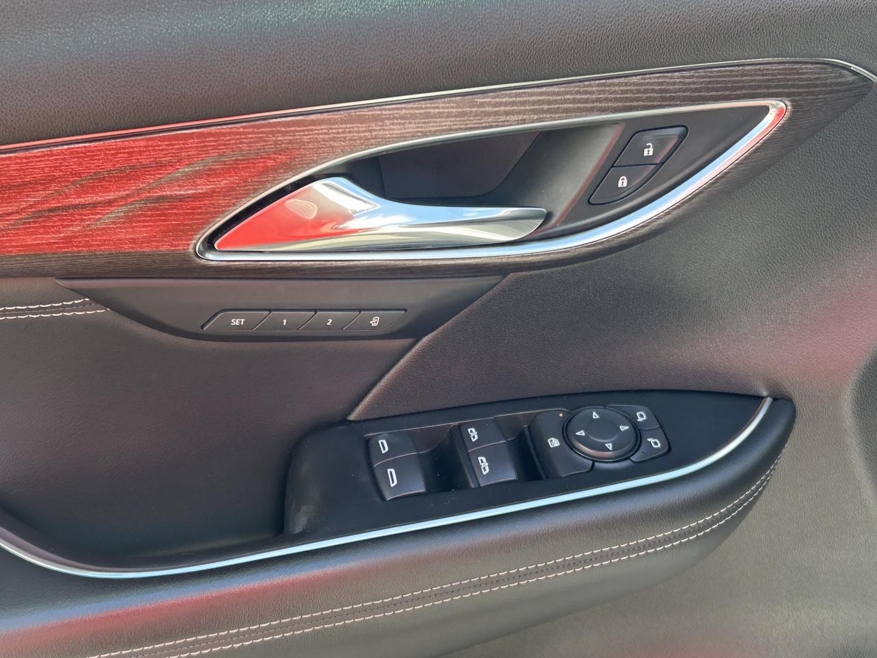 2021 Buick Envision Avenir  ** CALL BELLEVILLE 613-961-8848*** Photo