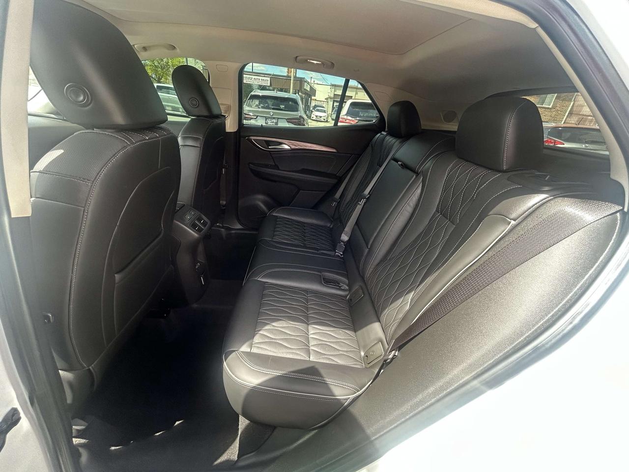 2021 Buick Envision Avenir  ** CALL BELLEVILLE 613-961-8848*** Photo