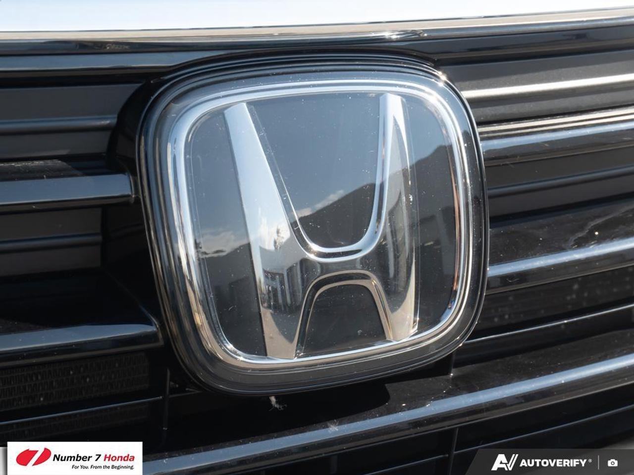 2024 Honda Odyssey Touring *EXTENDED FACTORY WARRANTY Photo