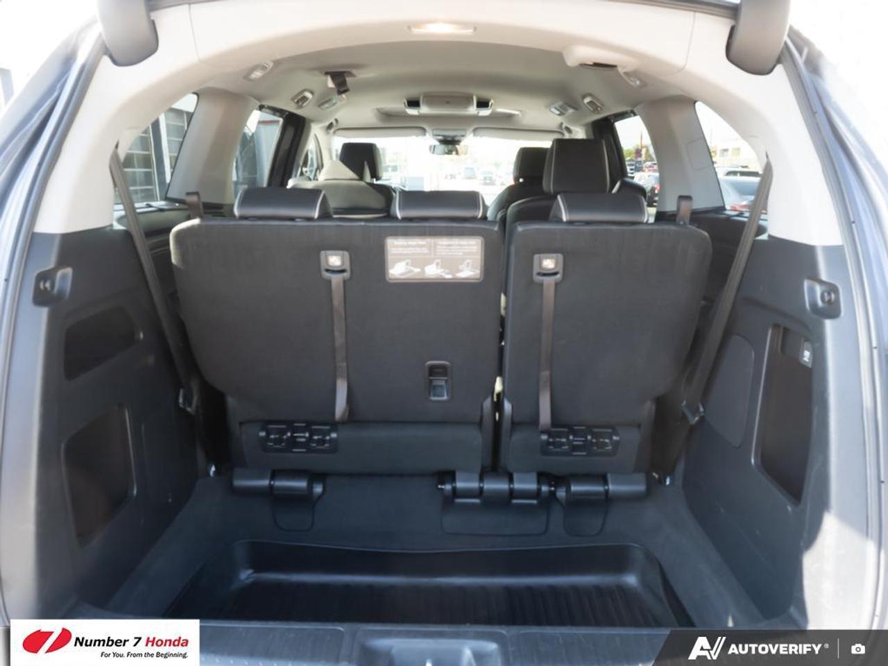 2024 Honda Odyssey Touring *EXTENDED FACTORY WARRANTY Photo
