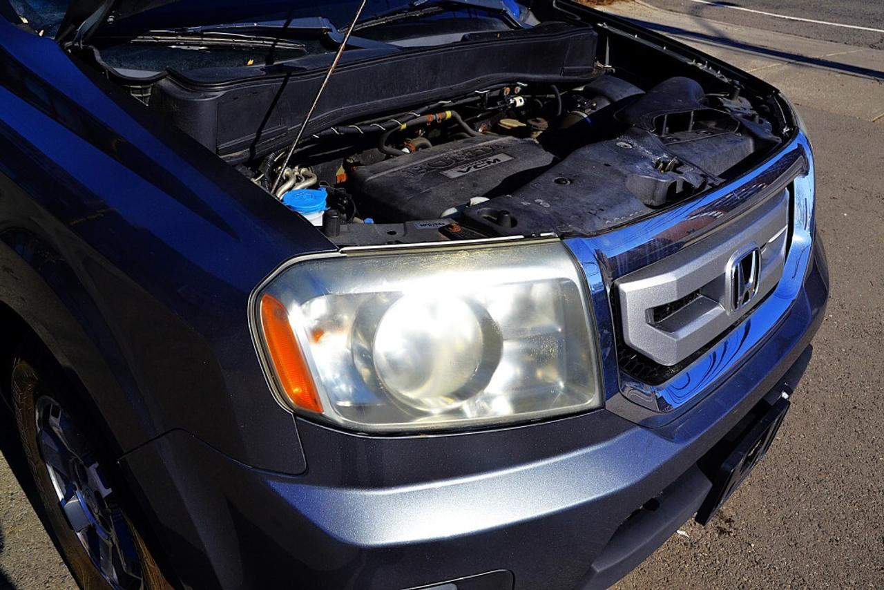 2010 Honda Pilot Touring 4dr 4x4 Automatic Photo