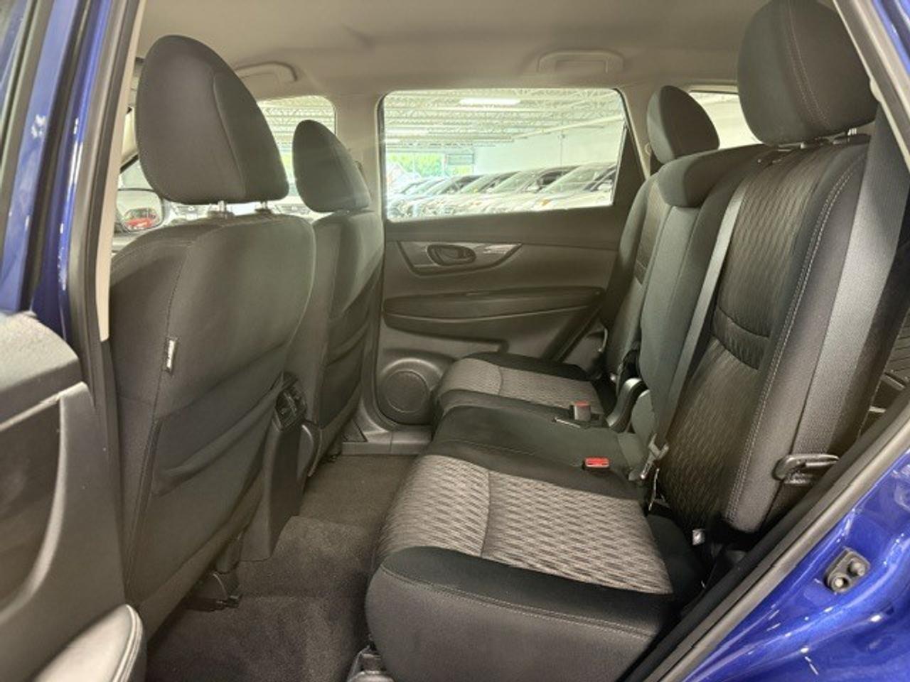 2020 Nissan Rogue S (CVT) 4dr Front-Wheel Drive Photo