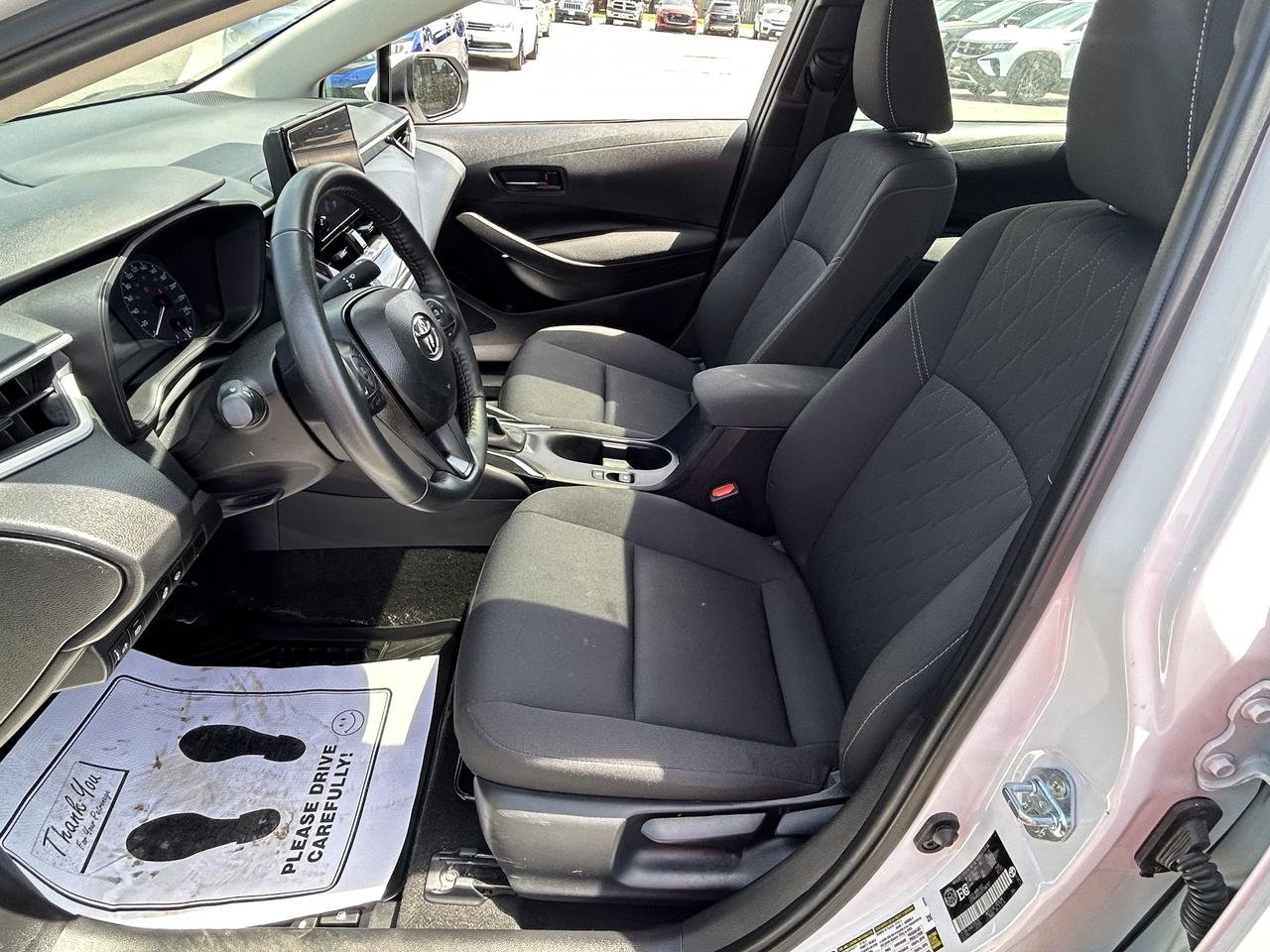 2025 Toyota Corolla LE/PWR ROOF/BACK UP CAM/ CALL NAPANEE 613-354-2100 Photo