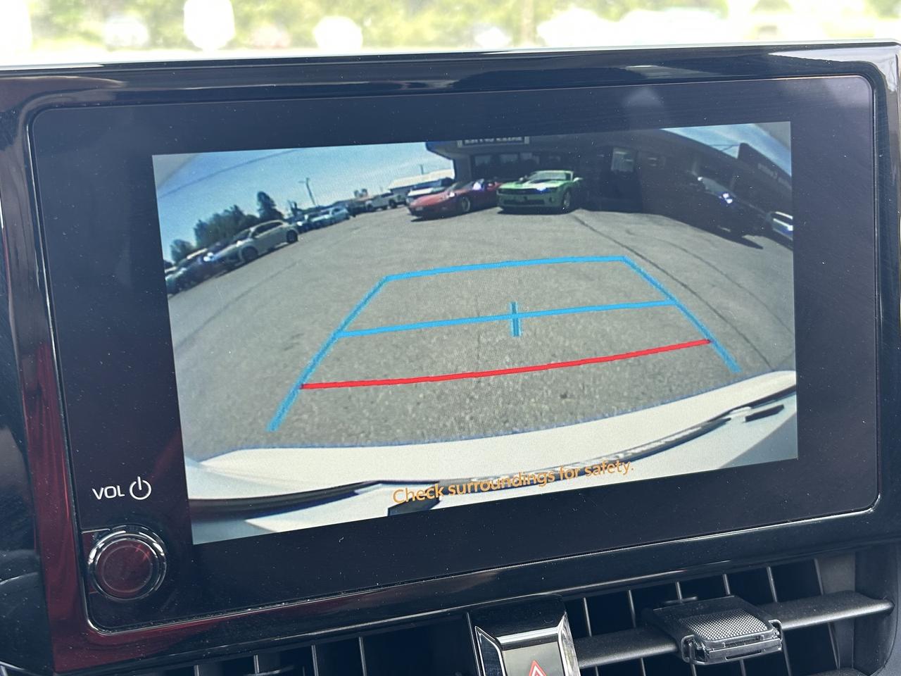 2025 Toyota Corolla LE/PWR ROOF/BACK UP CAM/ CALL NAPANEE 613-354-2100 Photo
