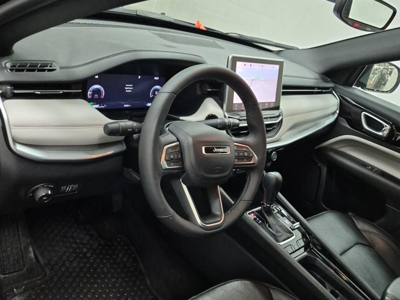 2024 Jeep Compass Limited   ELITE EXTERIOR GROUP   HEATED/VENTED LEA Photo4