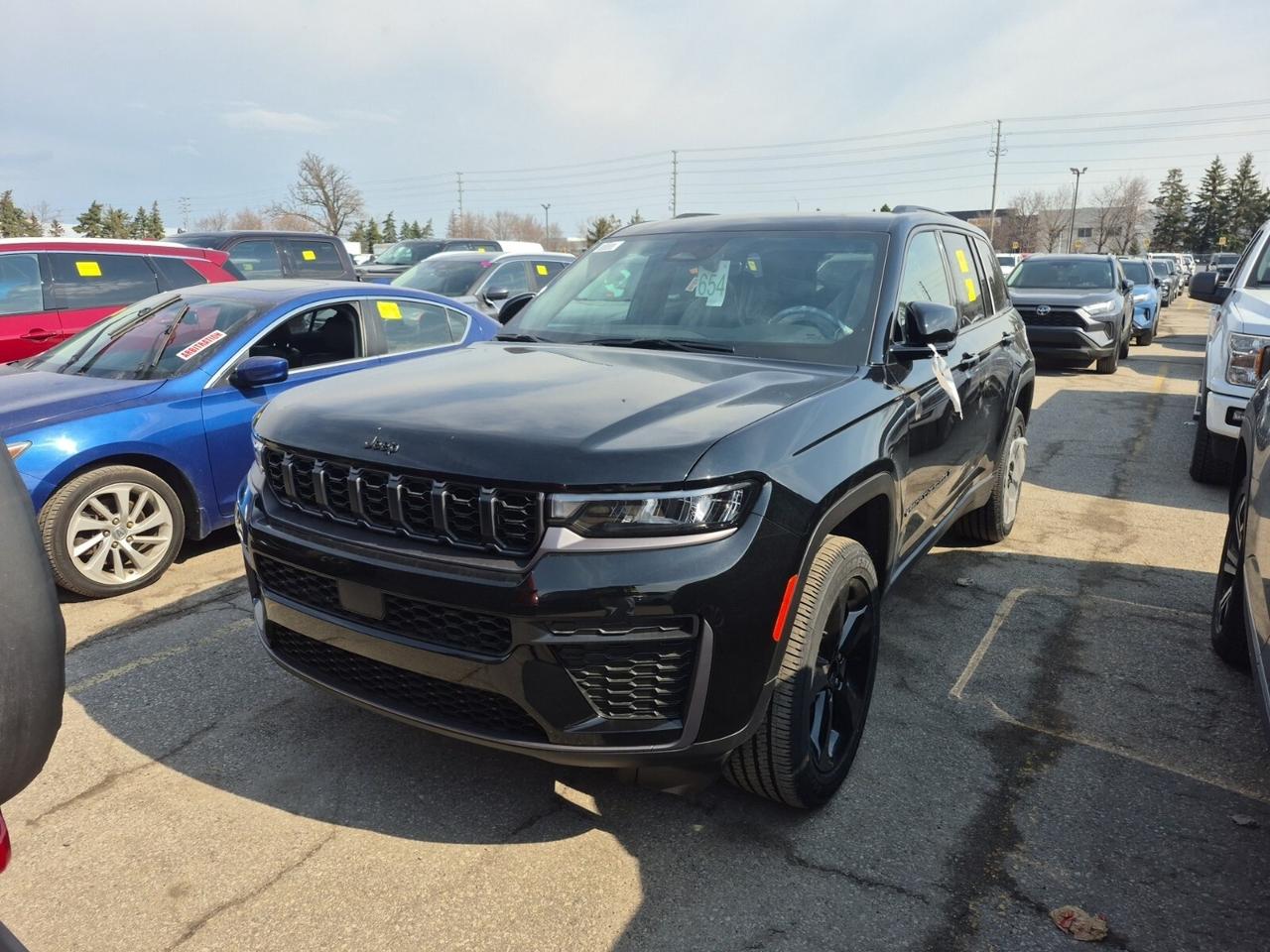 2026 Jeep Grand Cherokee ALTITUDE   SUNROOF   HEATED SEATS   BLINDSPOT Photo0