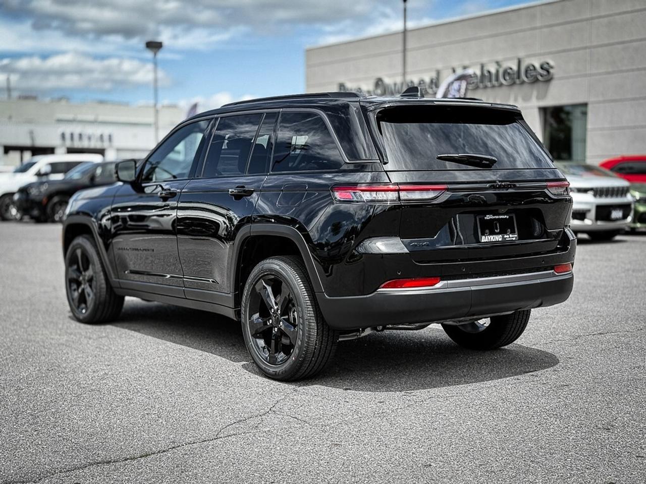 2026 Jeep Grand Cherokee ALTITUDE   SUNROOF   HEATED SEATS   BLINDSPOT Photo