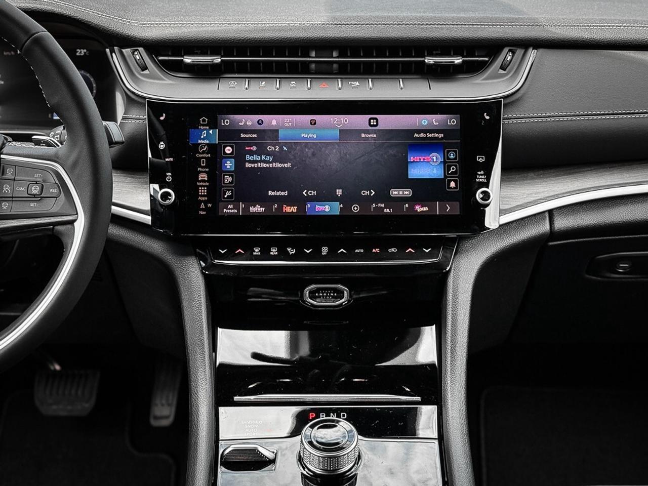 2026 Jeep Grand Cherokee ALTITUDE   SUNROOF   HEATED SEATS   BLINDSPOT Photo