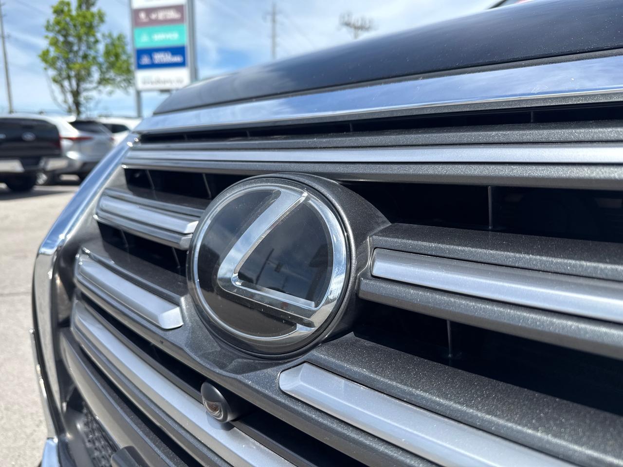 2018 Lexus GX 460 Base 4dr 4x4 Photo3