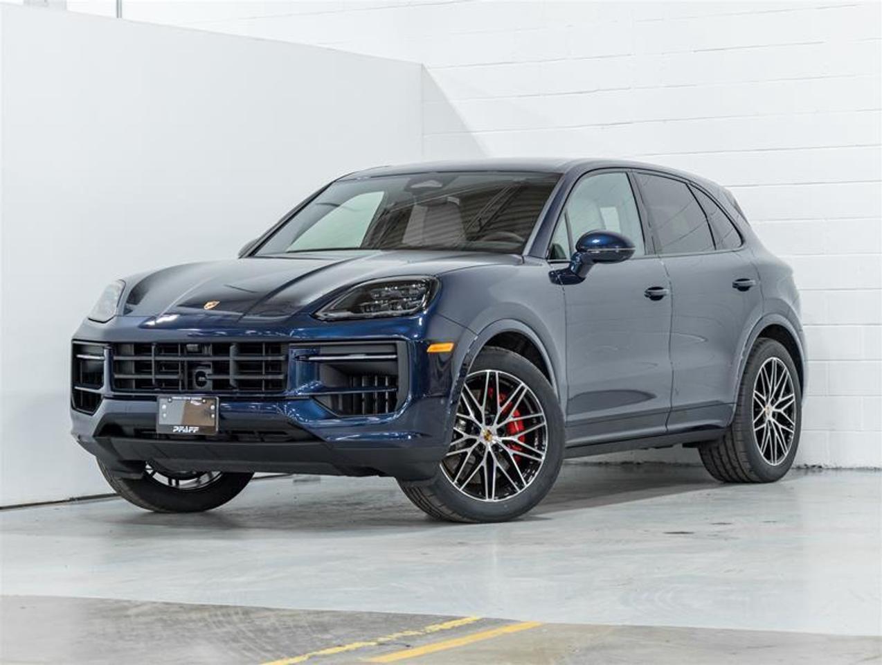 2026 Porsche Cayenne  Photo0