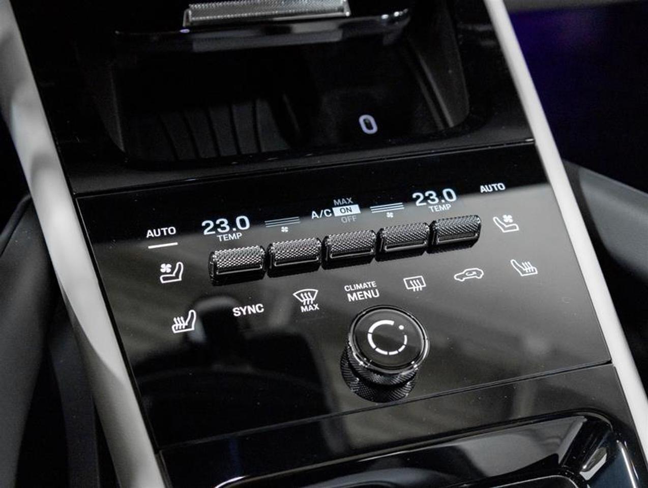 2026 Porsche Cayenne  Photo