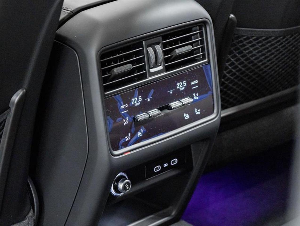 2026 Porsche Cayenne  Photo