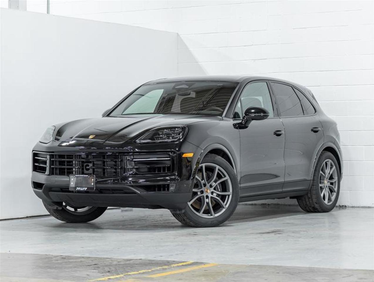 2026 Porsche Cayenne  Photo0