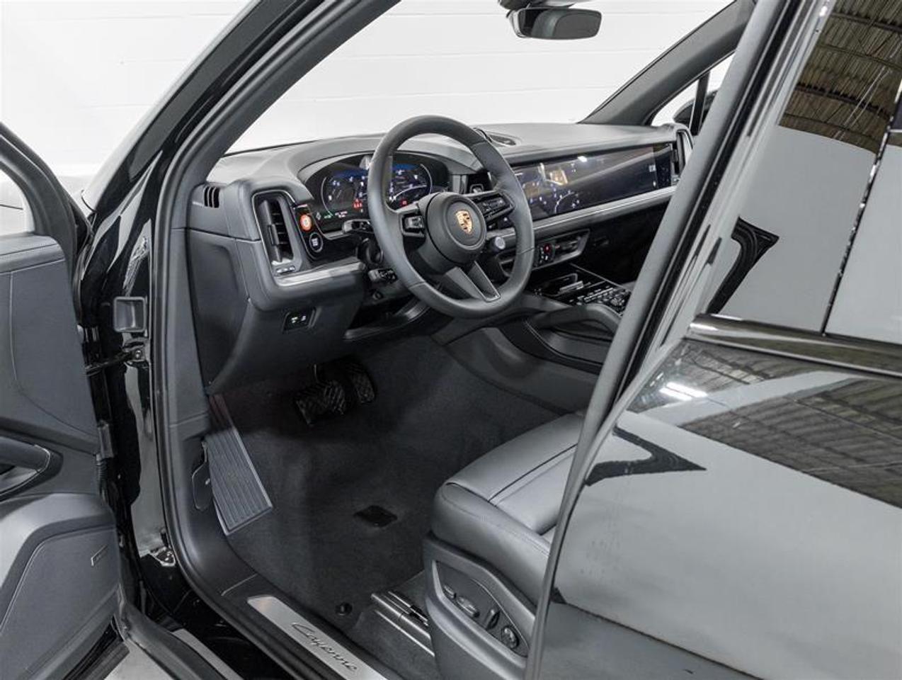 2026 Porsche Cayenne  Photo