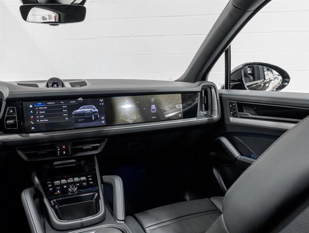 2026 Porsche Cayenne  Photo