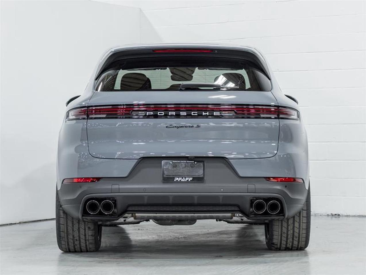 2026 Porsche Cayenne  Photo