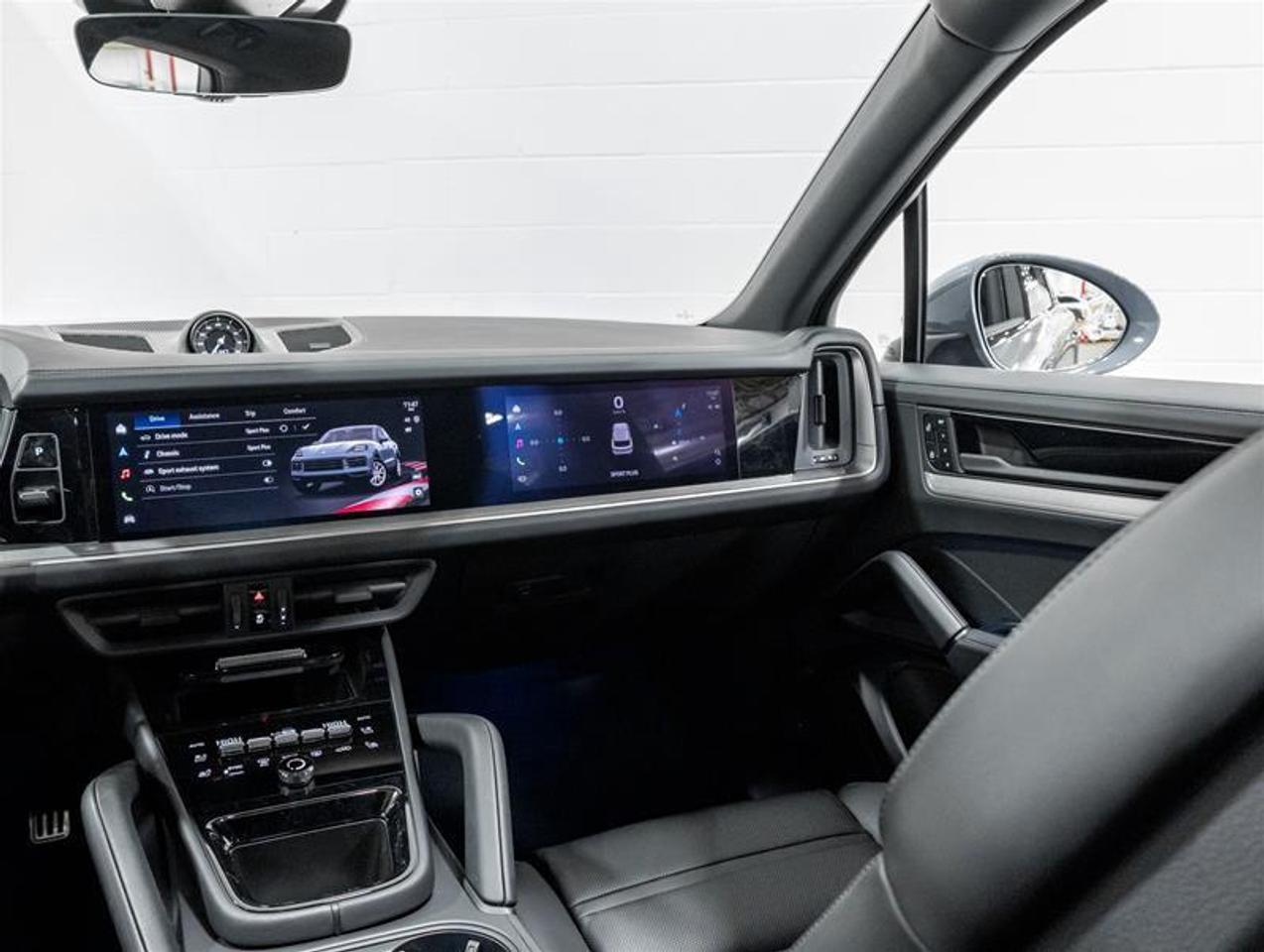 2026 Porsche Cayenne  Photo