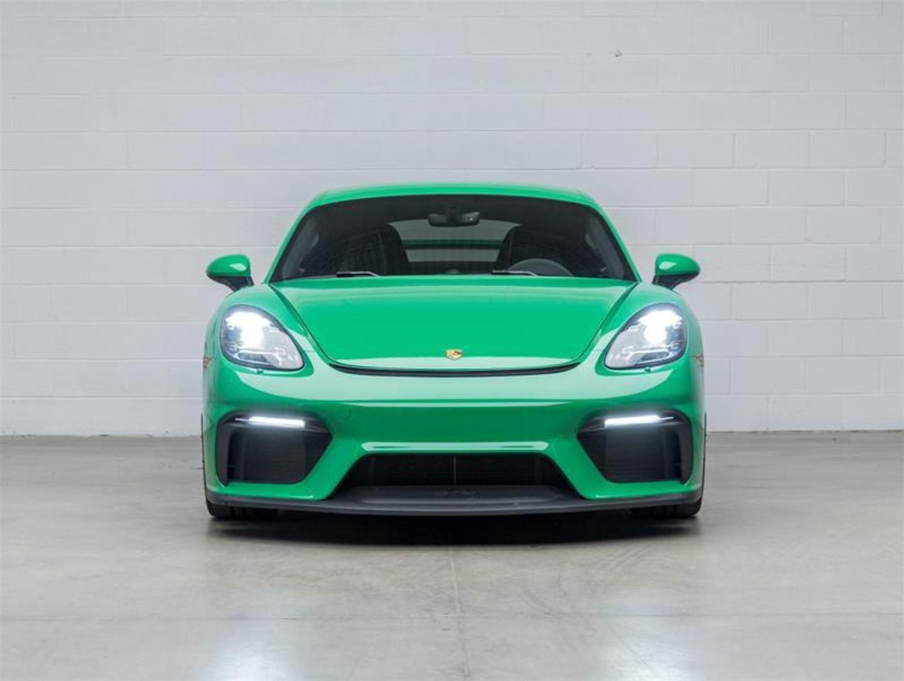 2023 Porsche 718 Cayman  Photo