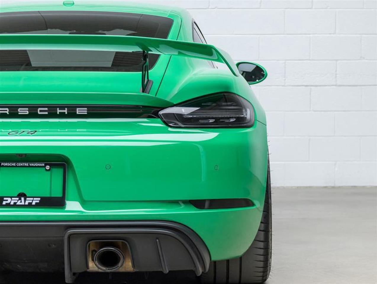 2023 Porsche 718 Cayman  Photo