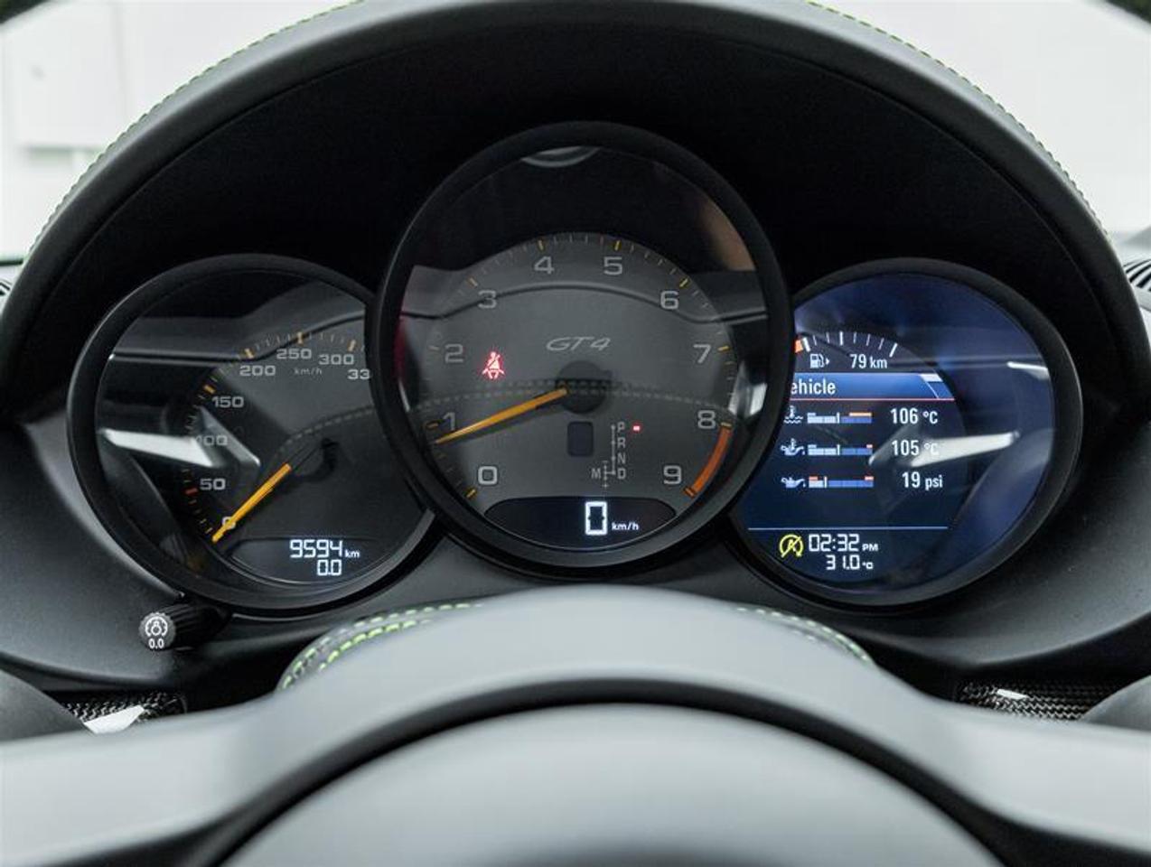 2023 Porsche 718 Cayman  Photo