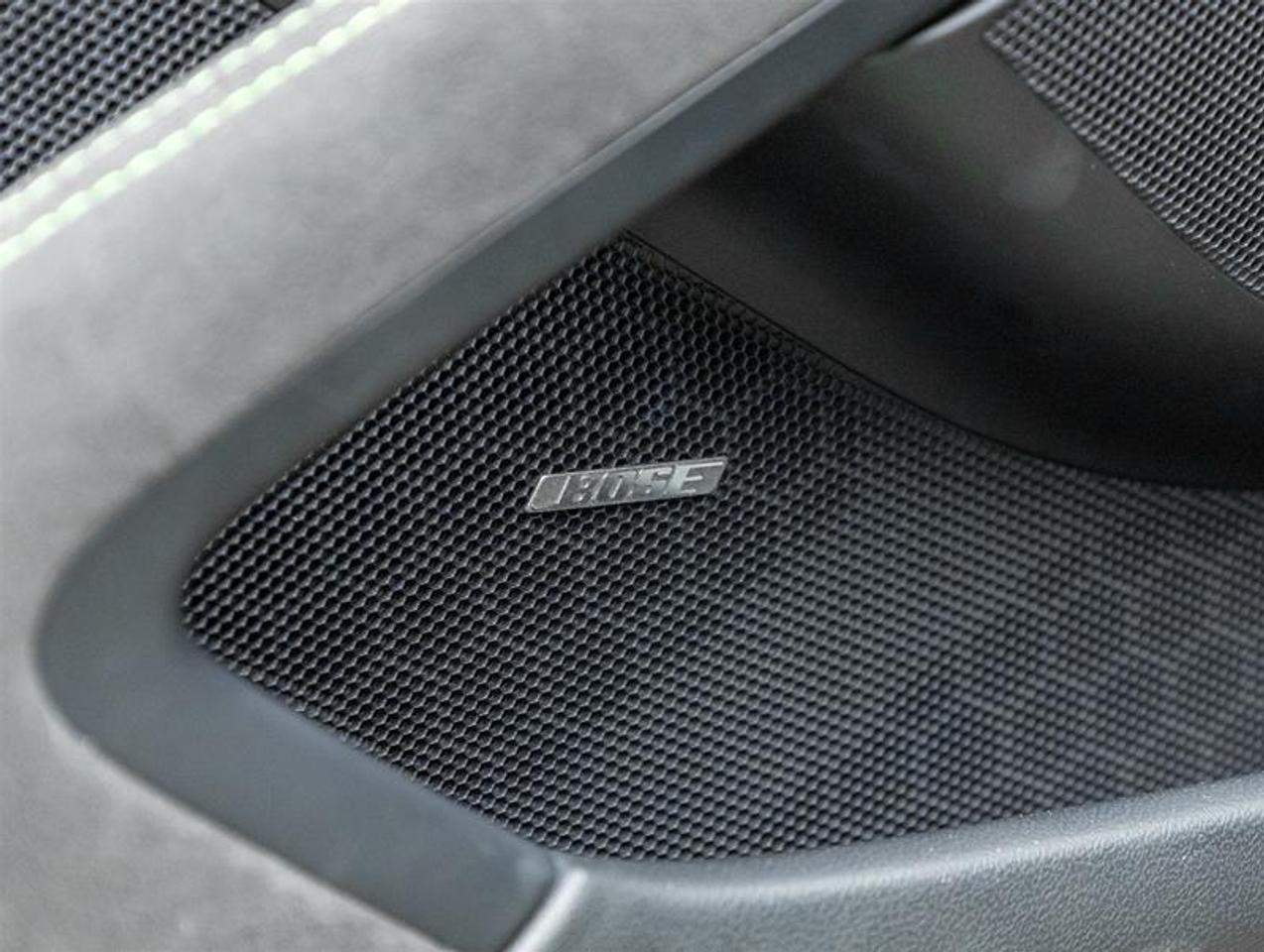 2023 Porsche 718 Cayman  Photo