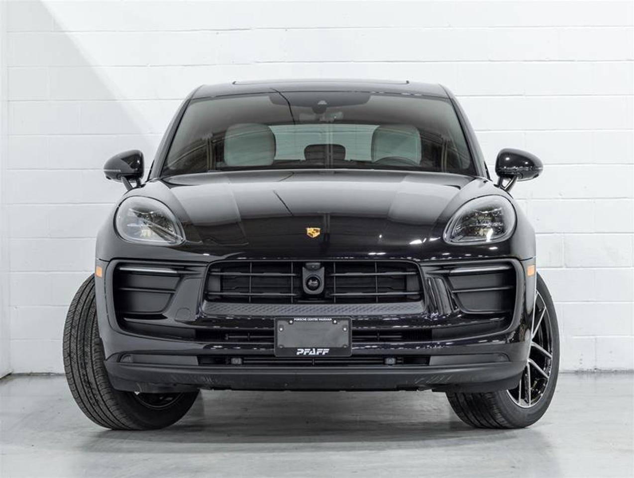 2026 Porsche Macan  Photo