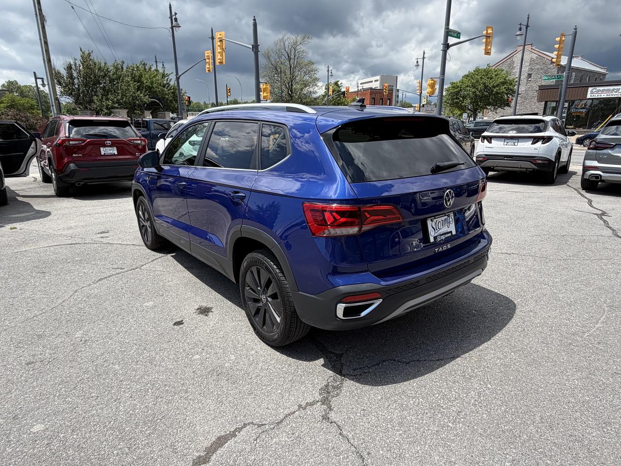 2024 Volkswagen Taos Comfortline **CALL BELLEVILLE 613-961--8848 ** Photo2
