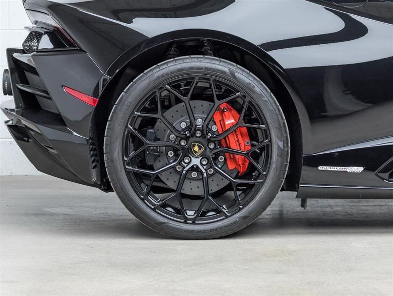 2023 Lamborghini Huracan  Photo