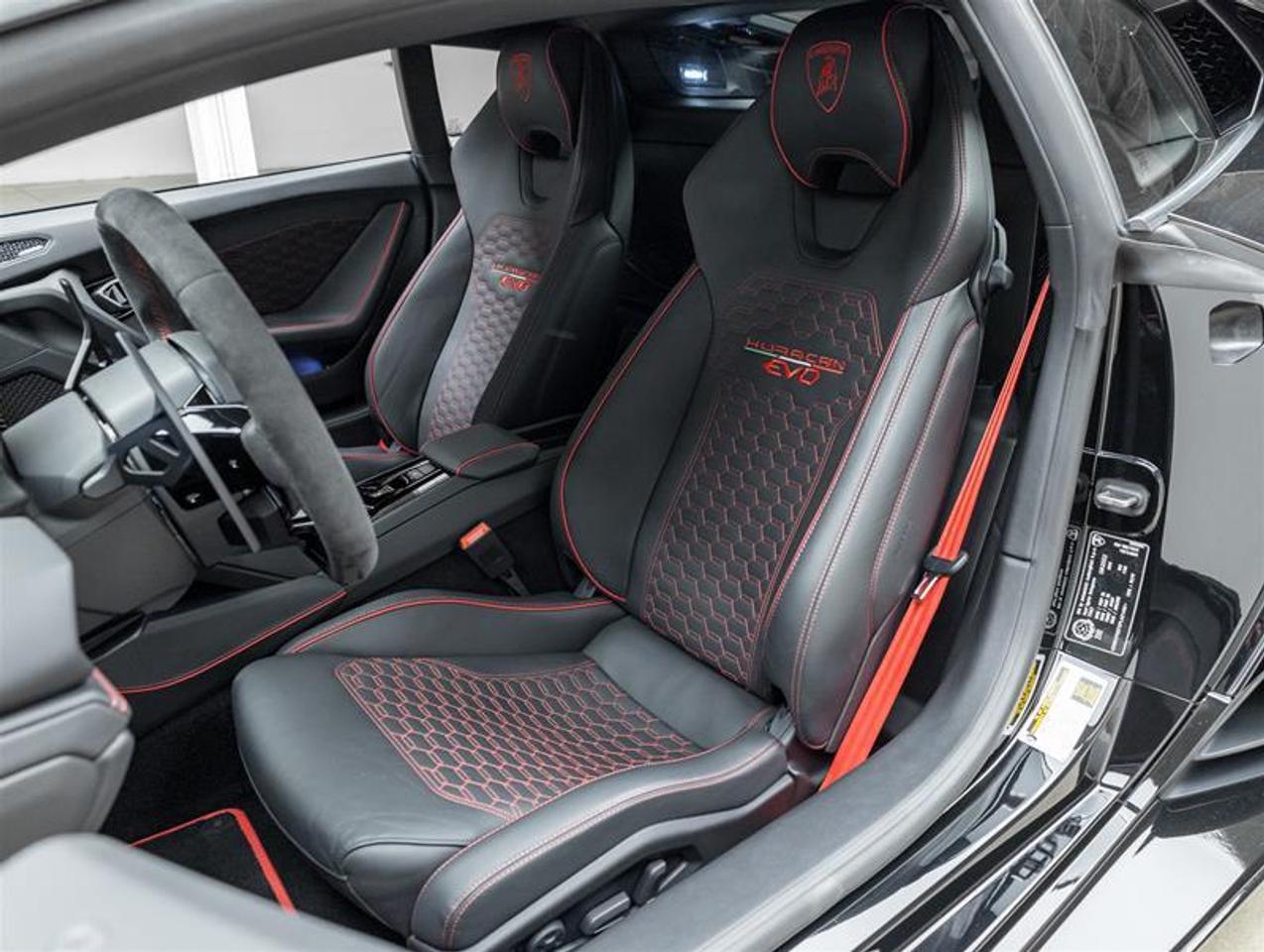 2023 Lamborghini Huracan  Photo