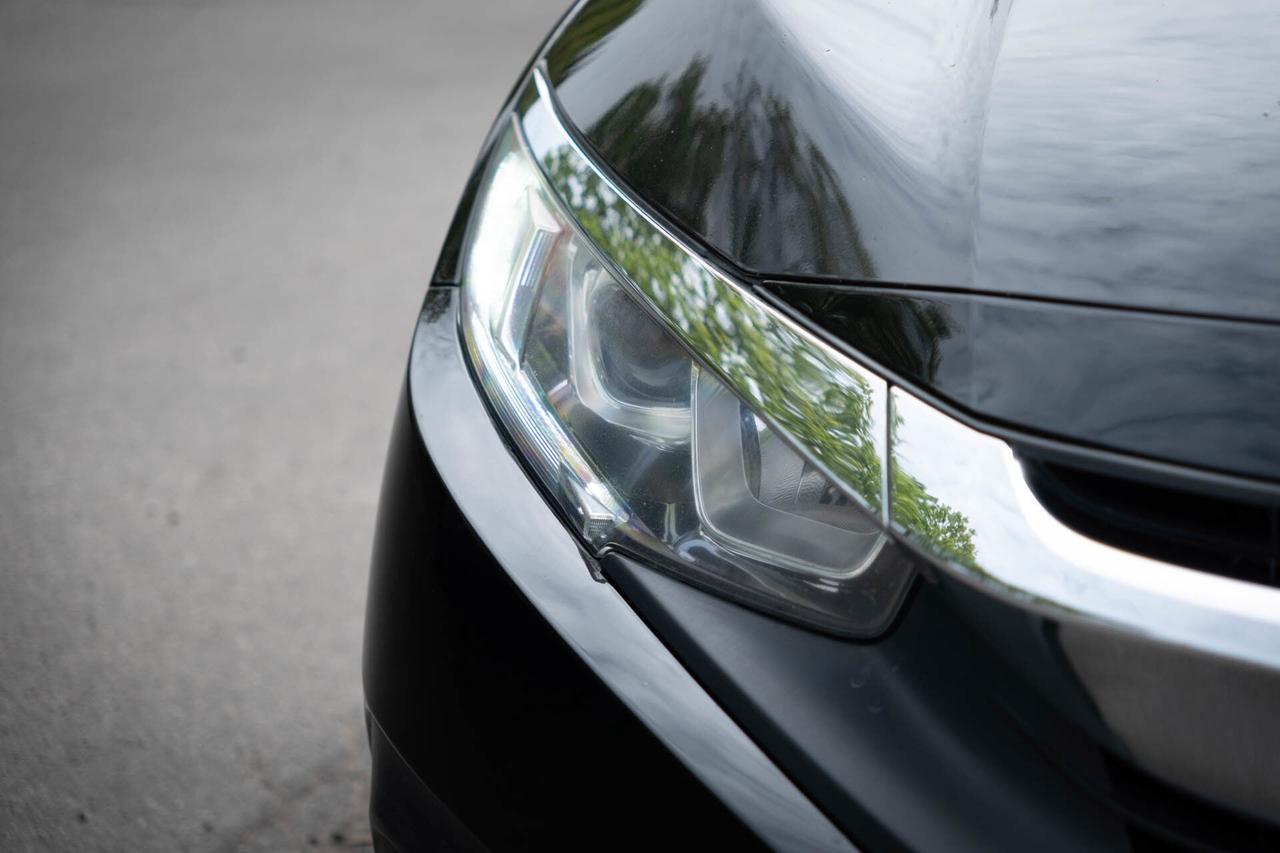 2017 Honda Civic LX Coupe 6-Spd MT Photo