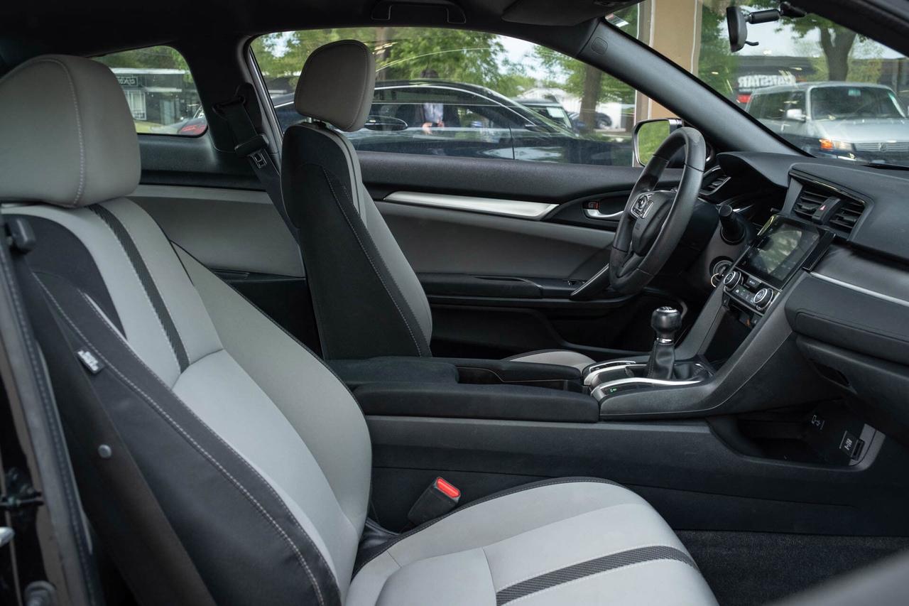 2017 Honda Civic LX Coupe 6-Spd MT Photo