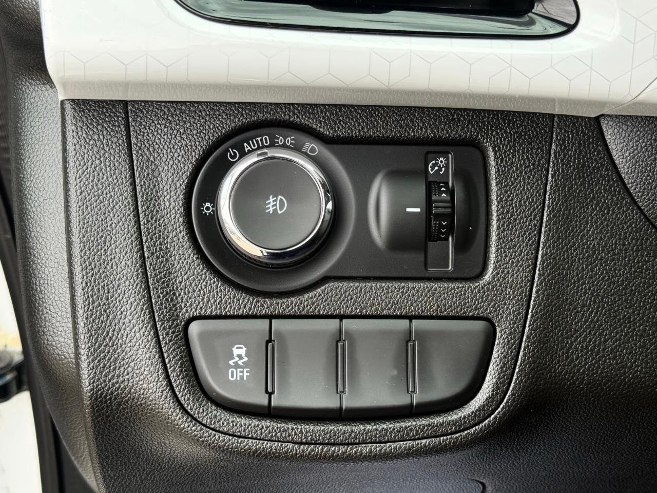 2018 Chevrolet Spark 1LT CVT 4dr Hatchback Photo