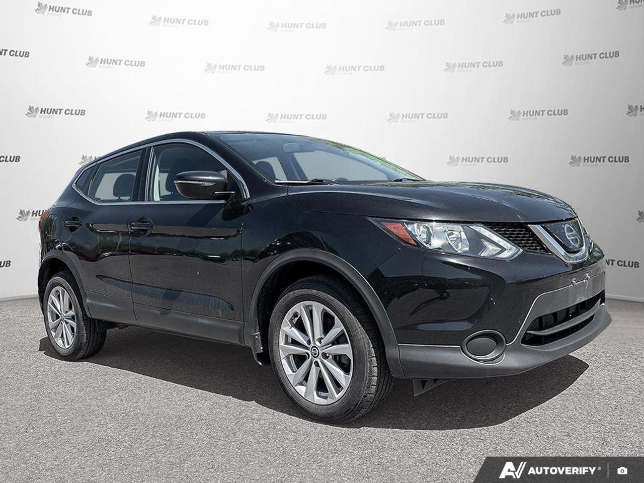 2019 Nissan Qashqai S   Heated Seats   Apple CarPlay   Alloy Rims Photo